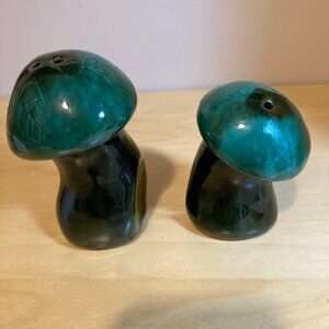 Vintage Ceramic Mushroom Green Glaze Salt and Pepper Shakers